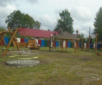 Výstavba detského ihriska pred ukončením