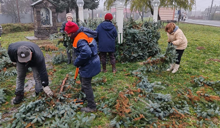 Adventný veniec  Adventný veniec