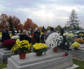 Pamiatka zosnulých 2008 (foto Ján Serbák)