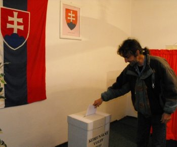 Komunálne voľby 2010 (foto Lucia Mirdová)
