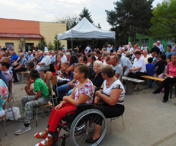 Asfaltovanie cesty na cintorín